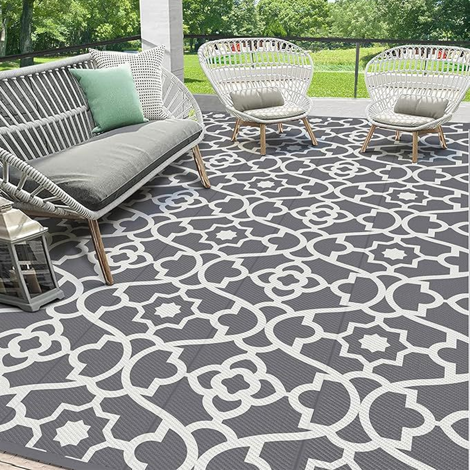 Outdoor carpet