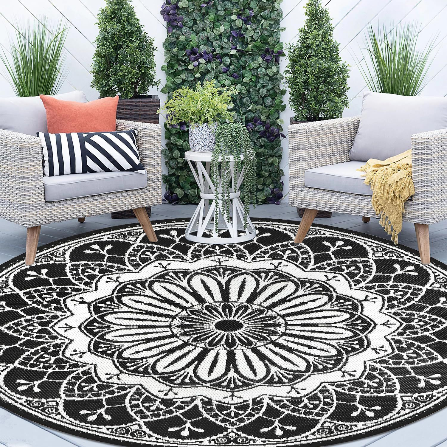 Outdoor carpet