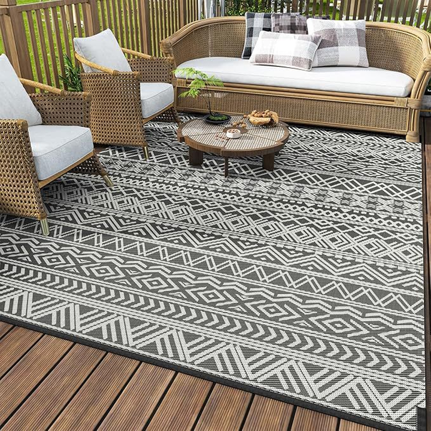 Outdoor carpet
