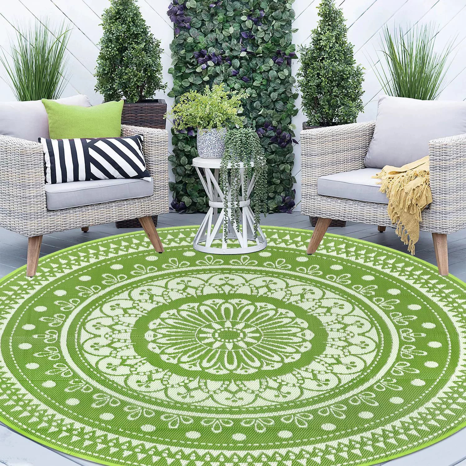 Outdoor carpet