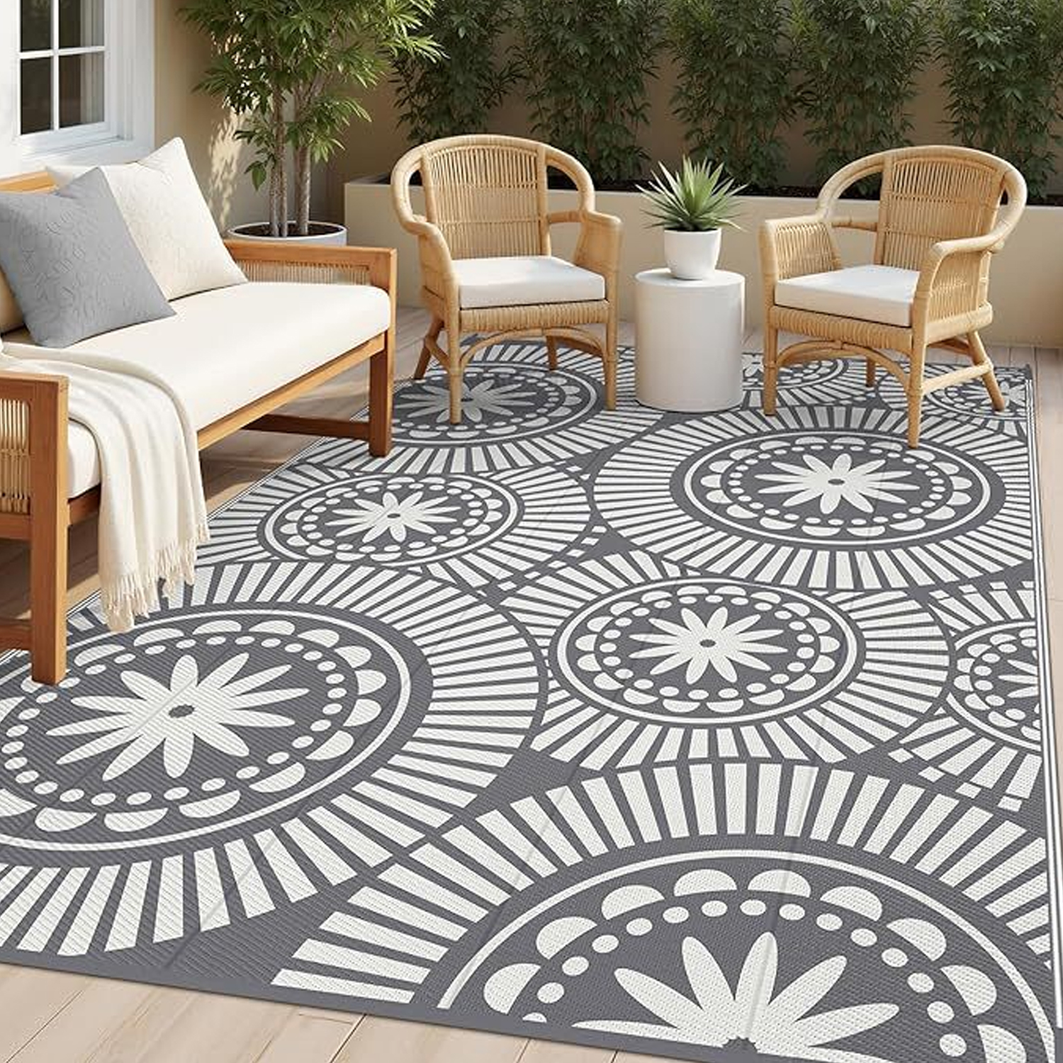 Outdoor carpet