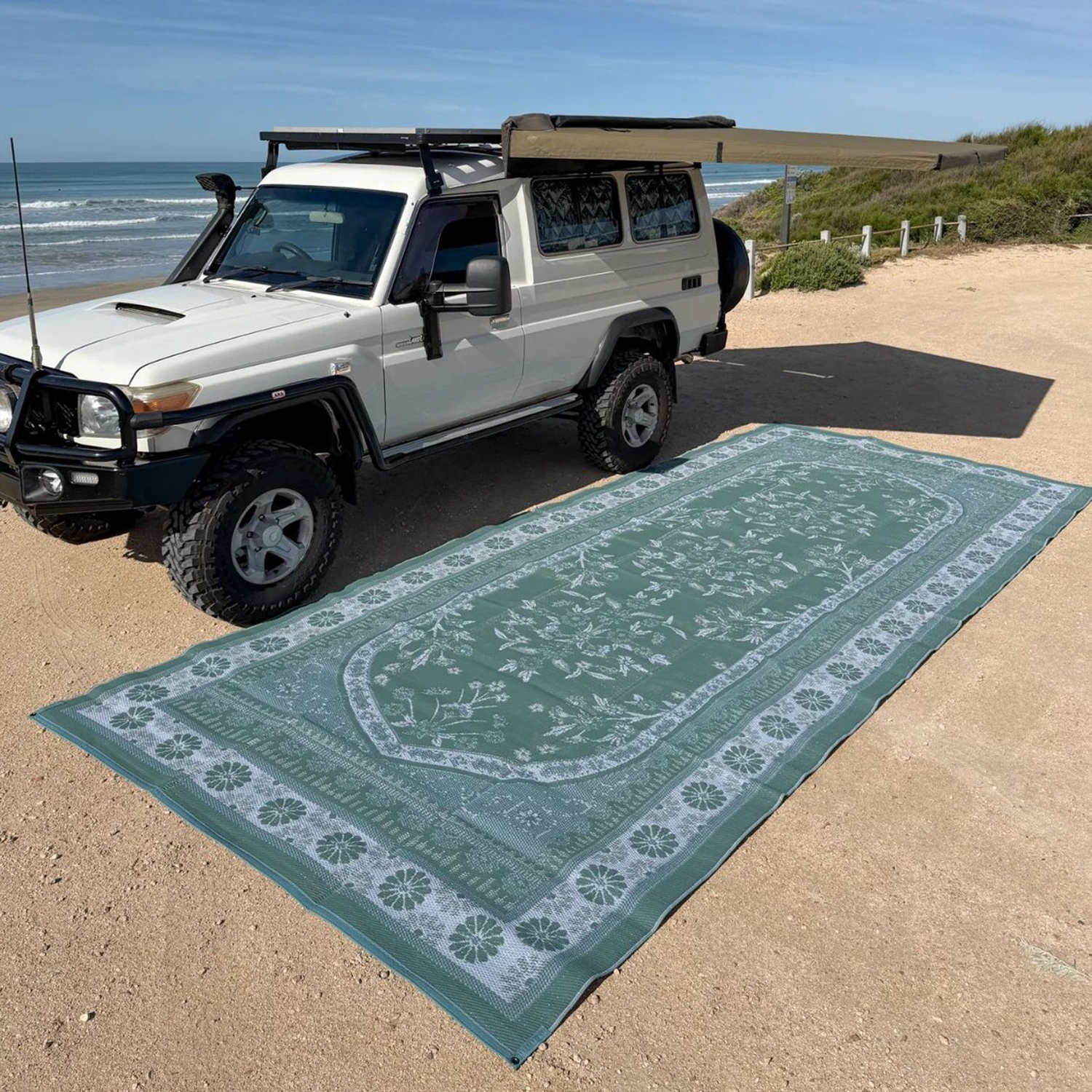 Outdoor carpet