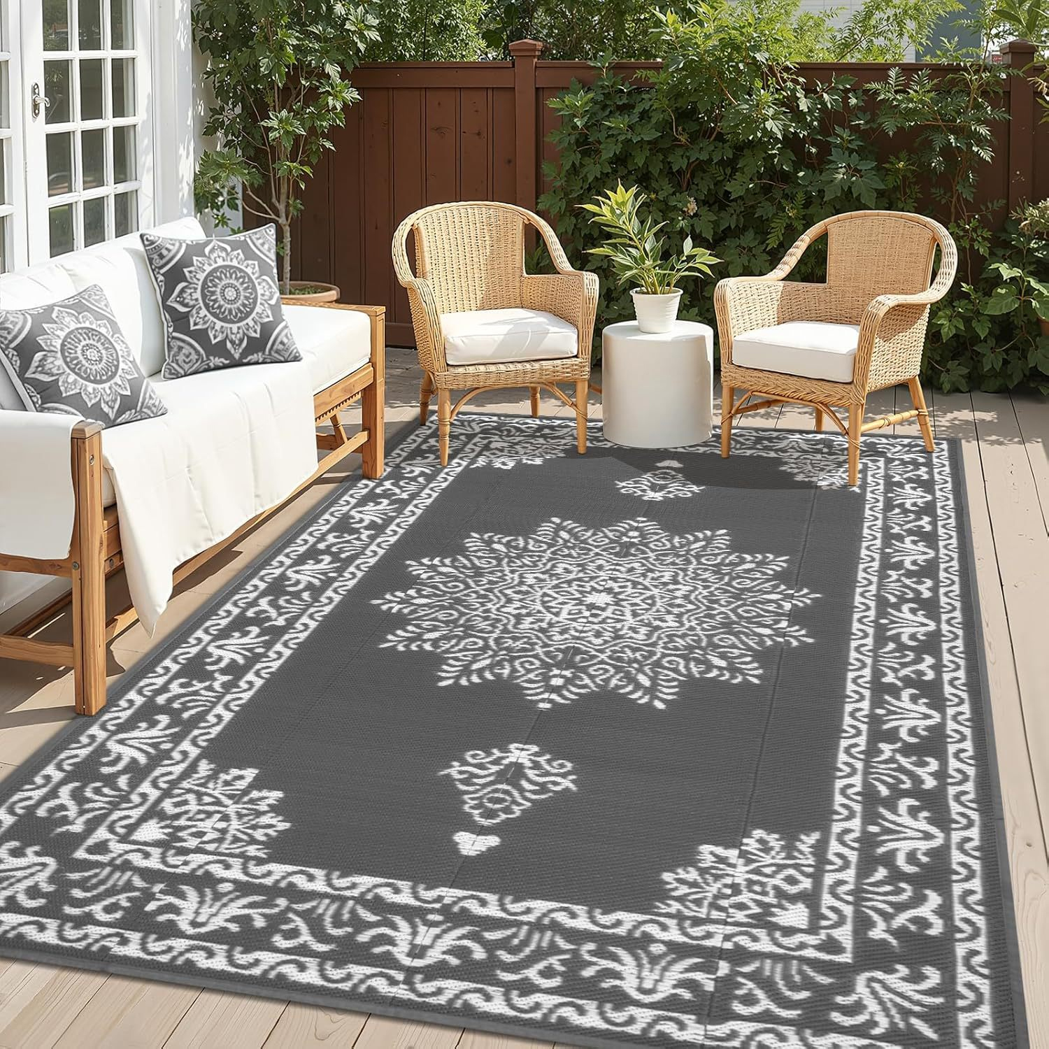 Outdoor carpet
