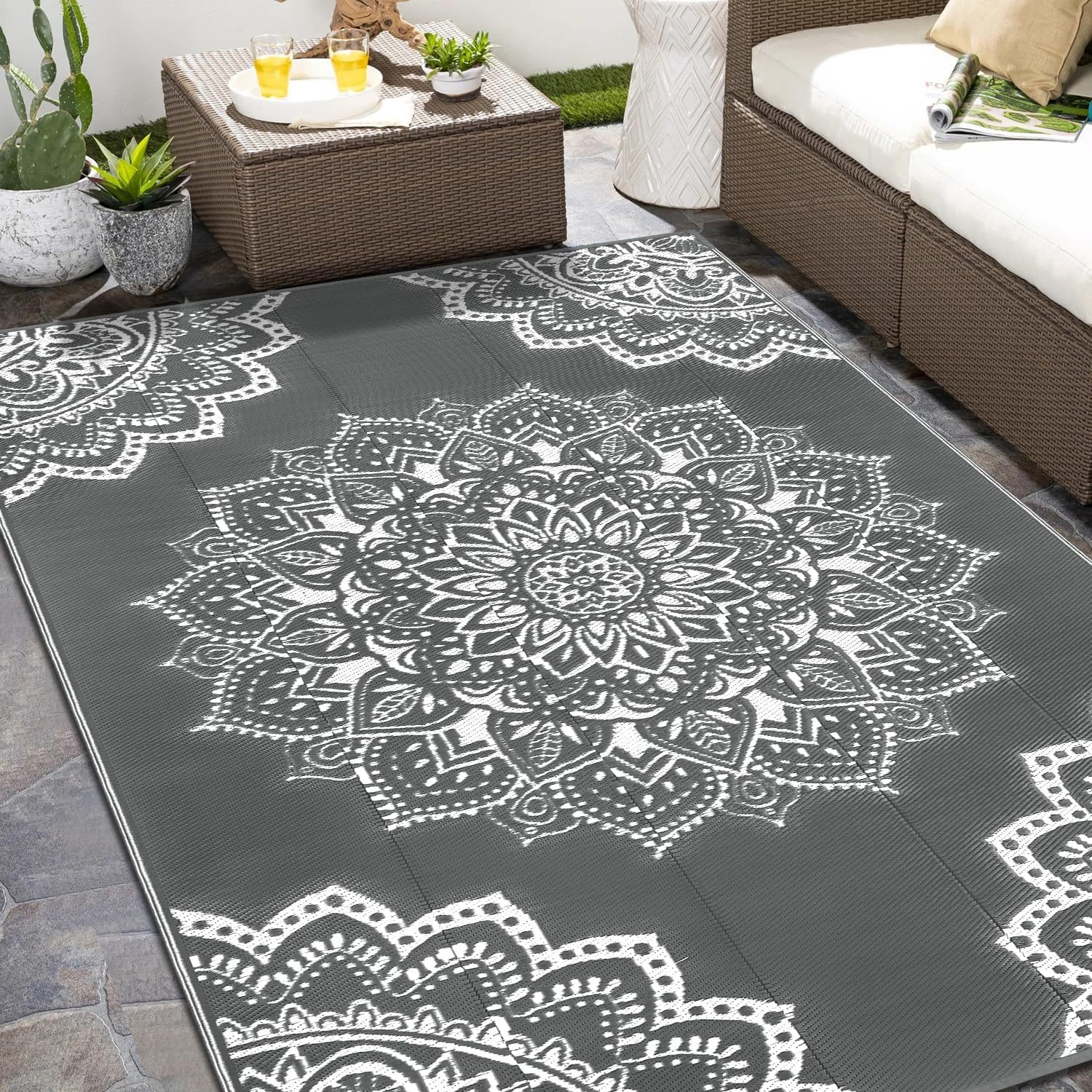 Outdoor carpet