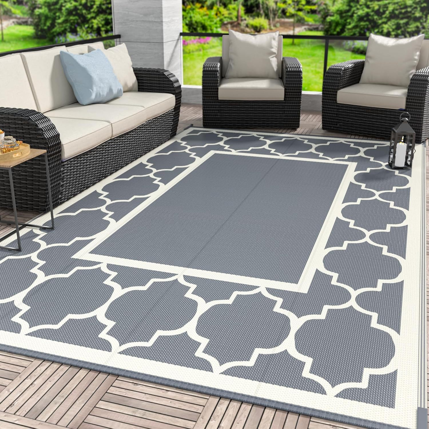 Outdoor carpet