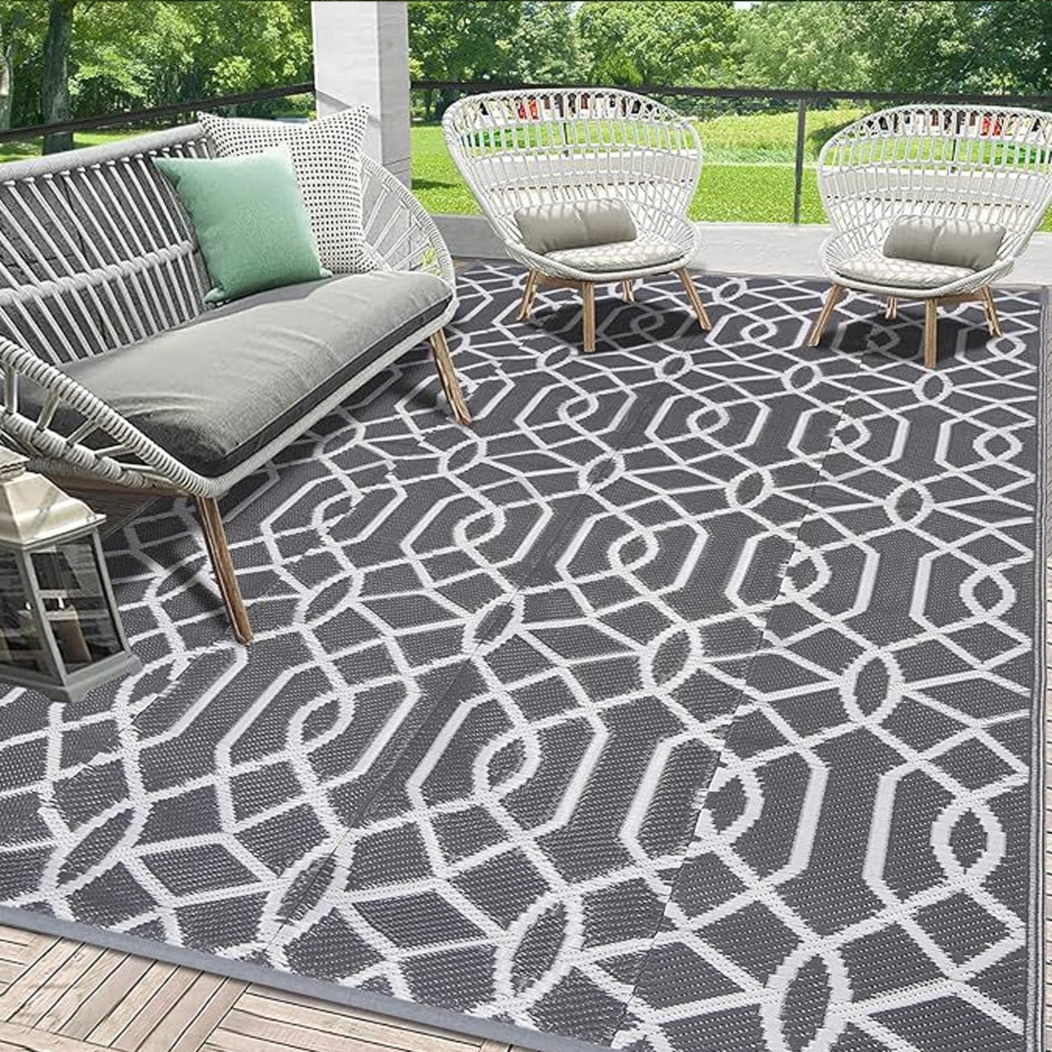 Outdoor carpet