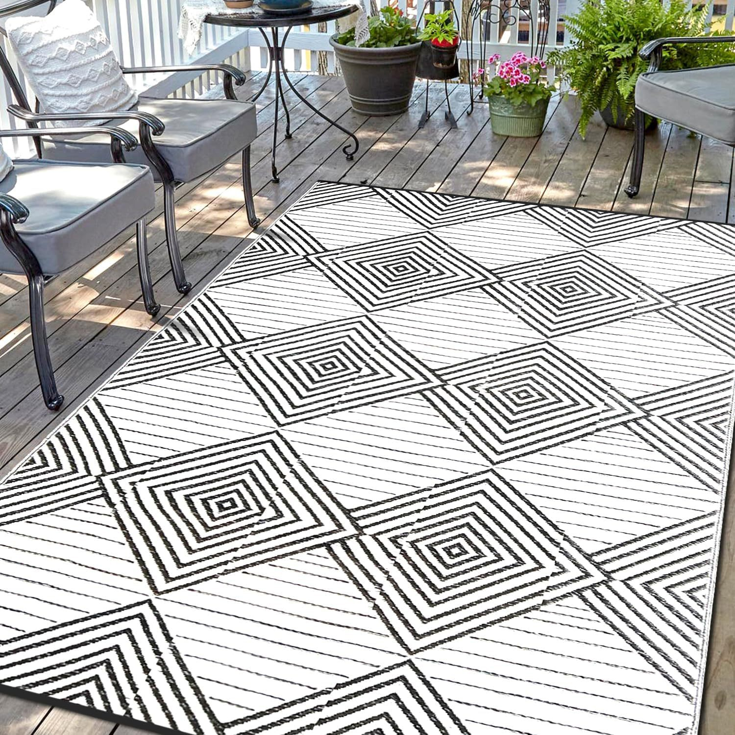 Outdoor carpet