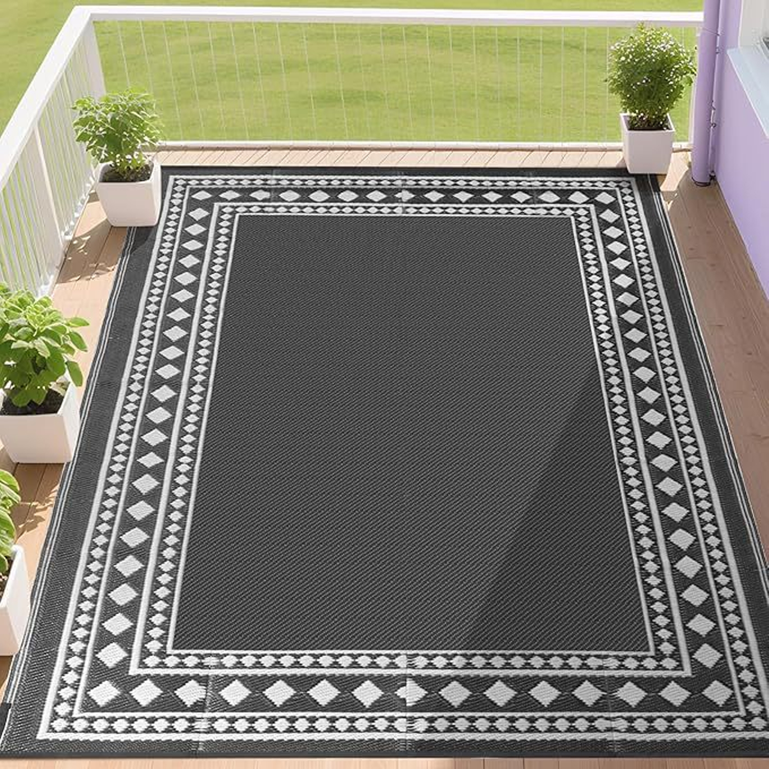 Outdoor carpet