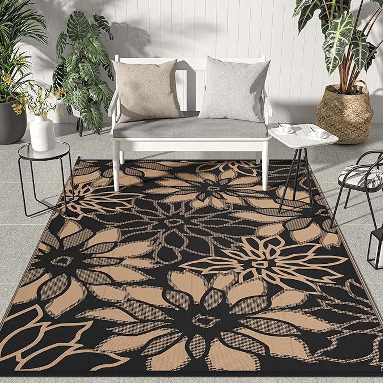 Outdoor carpet