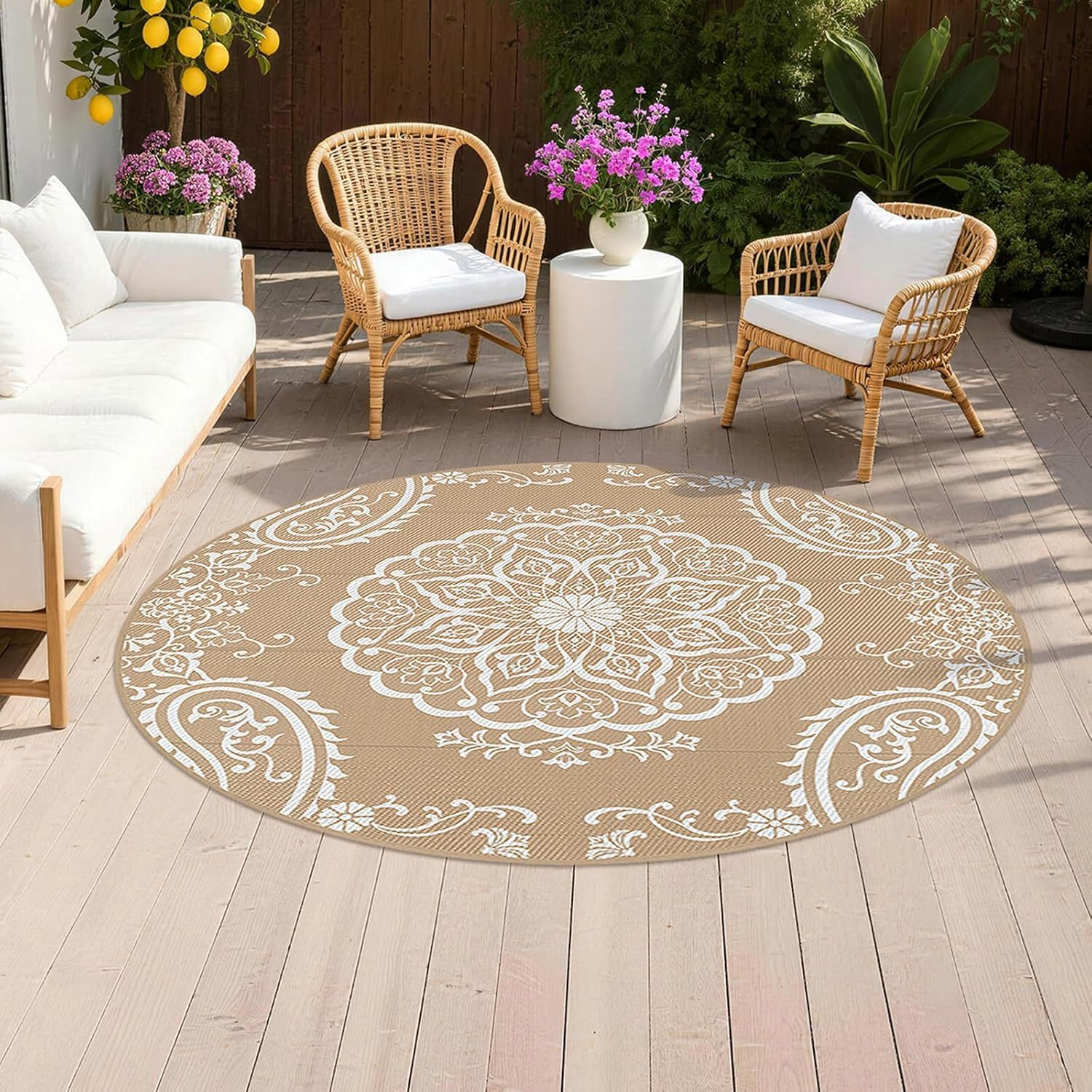 Outdoor carpet